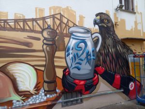 #Streetart #Graffiti #Kleinmarkthalle #Innenstadt #artmos4 #Bembel #Eintracht Frankfurt #Adler #Steinadler Attila #Maskottchen