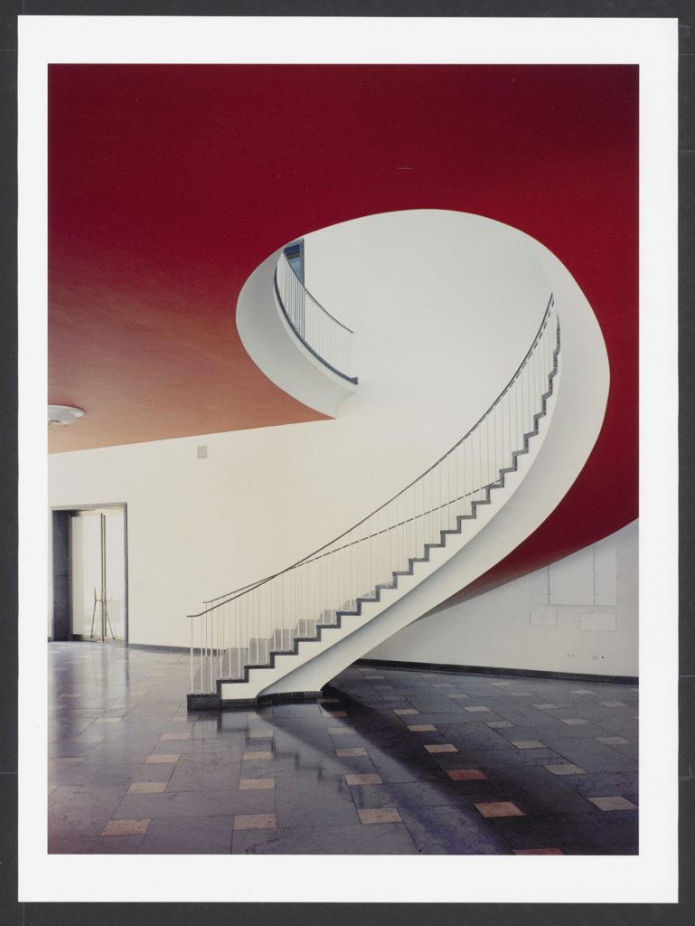 #sdf339, Ursula Edelmann, Treppe im Römer, Architekturaufnahme innen, 1962