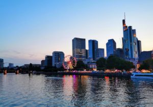 #Volksfest #Fischerstechen #Fahrgeschäfte #Imbissbuden