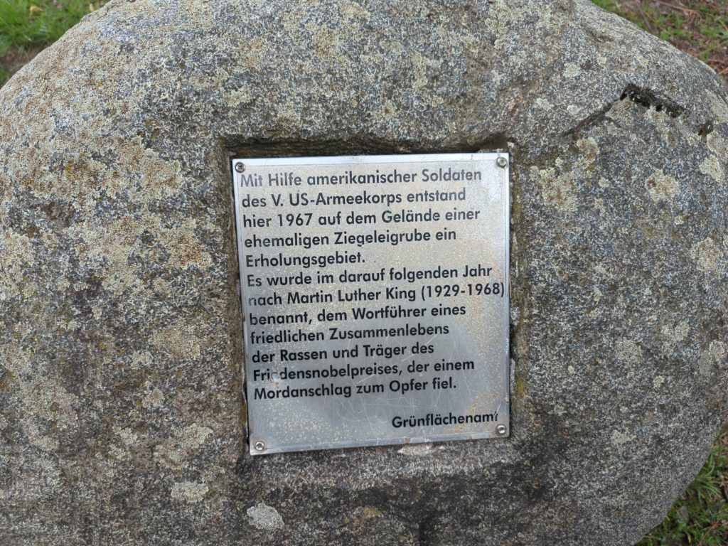 #Martin-Luther-King #park #Frankfurt #Niederursel #Gedenktafel