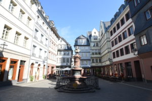 #Altstadt #Stoltze-Brunnen #Neue Altstadt #Hühnermarkt