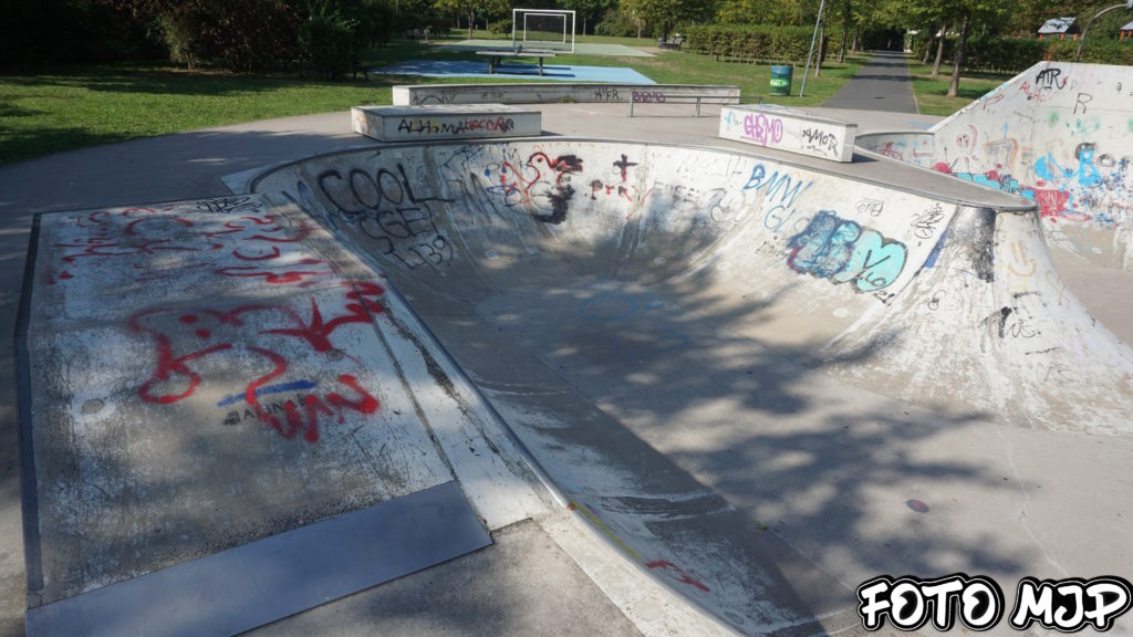 #Skateboard #Skatepark #Deck #skateshop