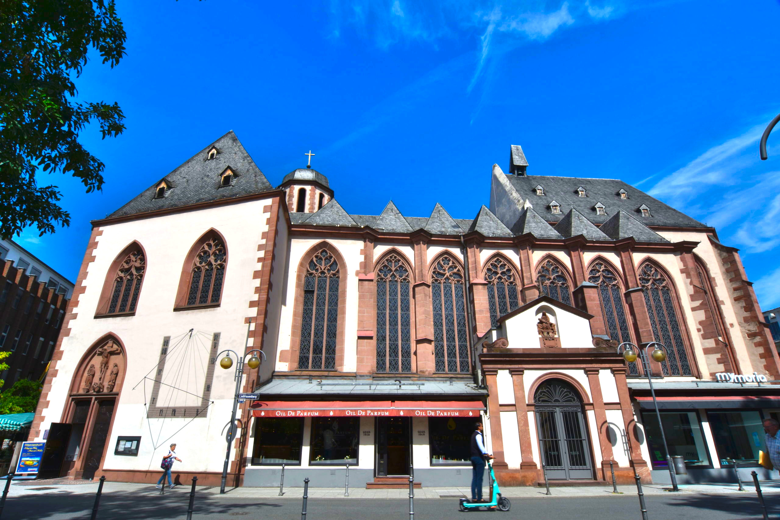 #Liebfrauenkirche #Franziskustreff #Liebfrauenberg #Altstadt #Kloster Liebfrauen #Liebfrauenkloster #Kapuziner #Großes Stadtgeläute