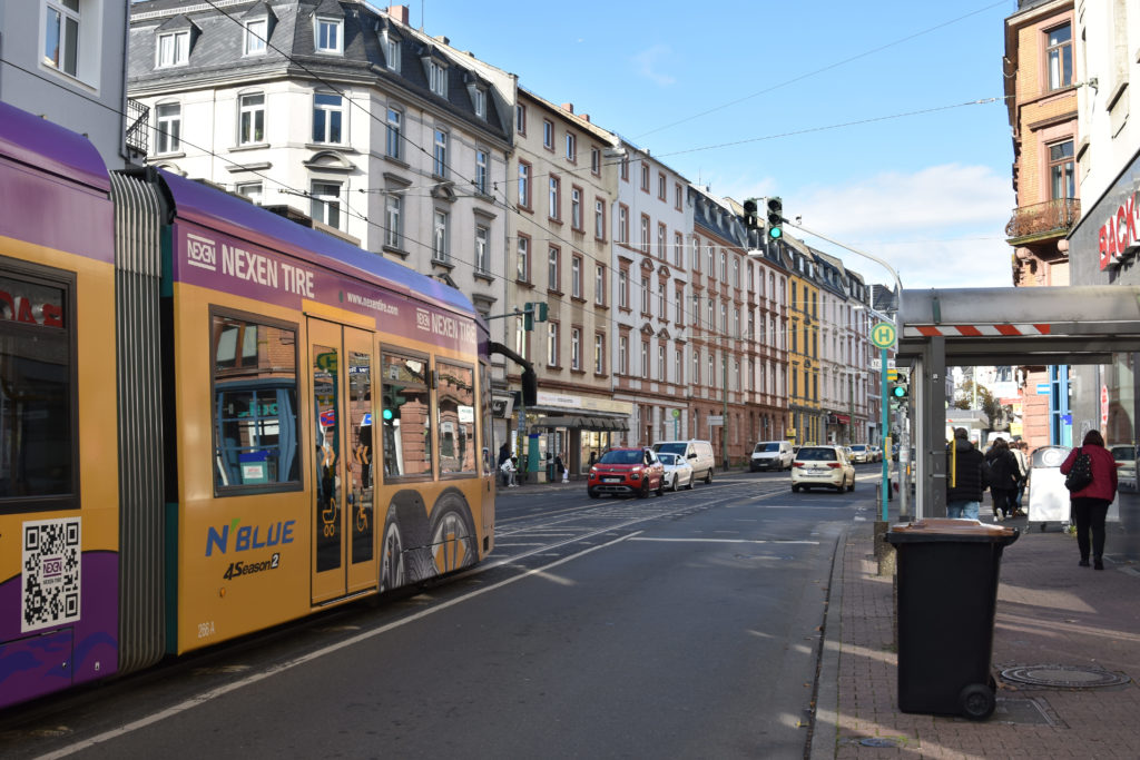 Strassenbahn Linie12 Stadtrundfahrt Bornheim-Mitte
