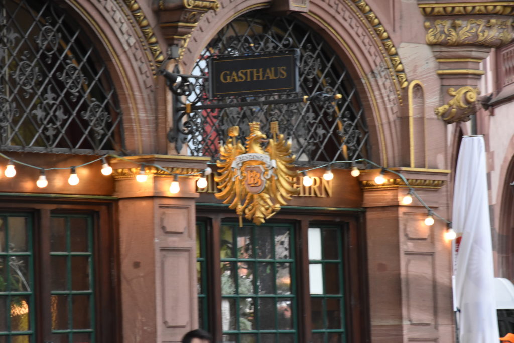 #Braubachstraße #Altstadt #Gasthaus Binding Schirn #Römerberg