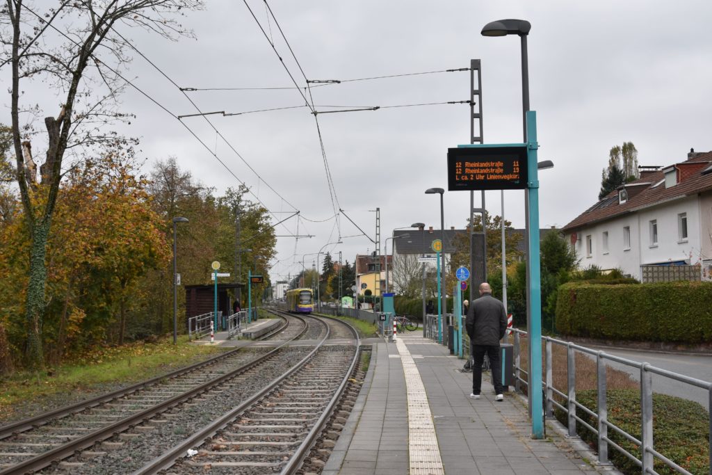 Strassenbahn Linie12 Stadtrundfahrt Ferdinand-Dirichs-Weg