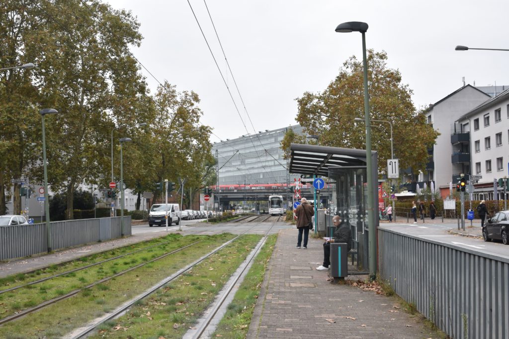 Strassenbahn Linie12 Stadtrundfahrt Melibocusstraße