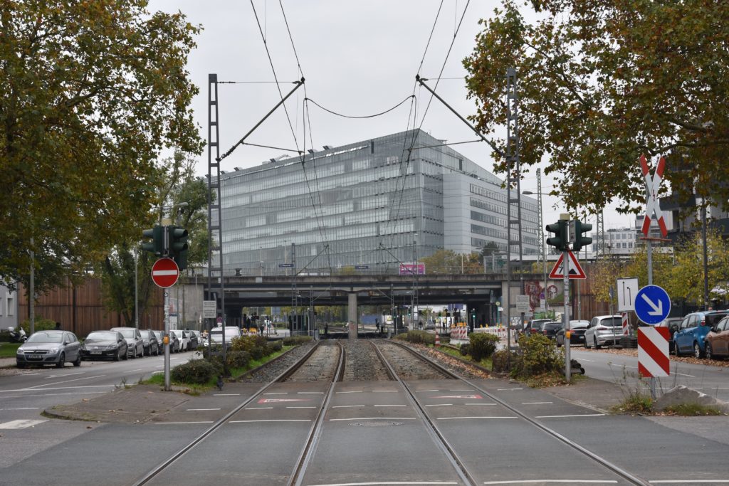 Strassenbahn Linie12 Stadtrundfahrt Melibocusstraße