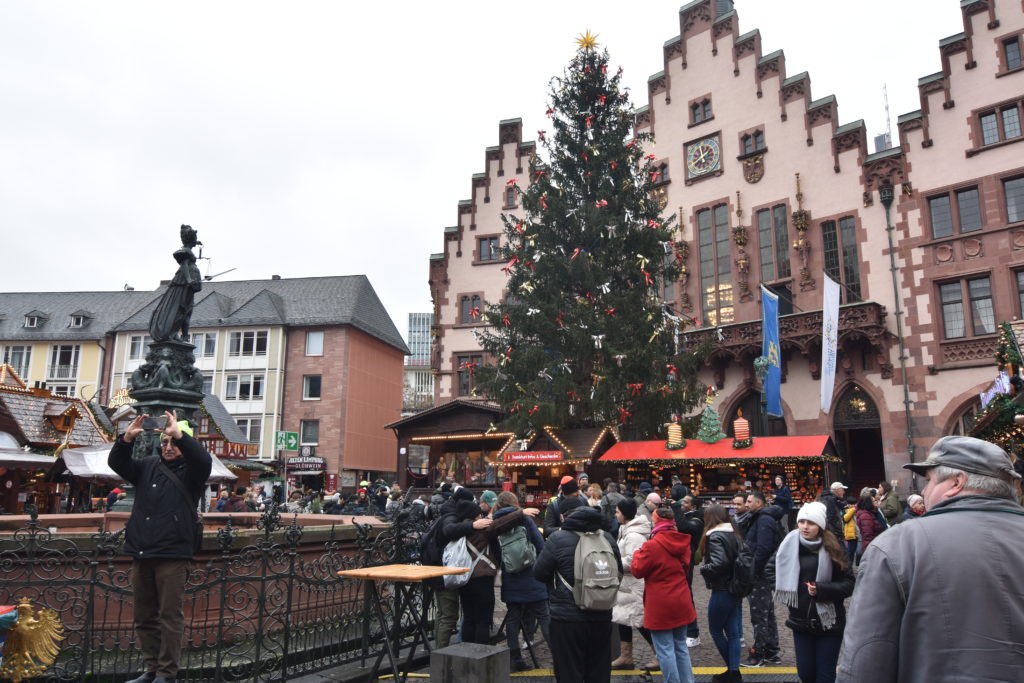 #FrankfurterWeihnachtsmarkt #Römerberg #Altstadt