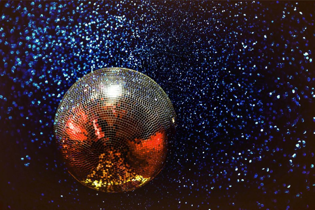 #Discokugel#Kugel#feiern