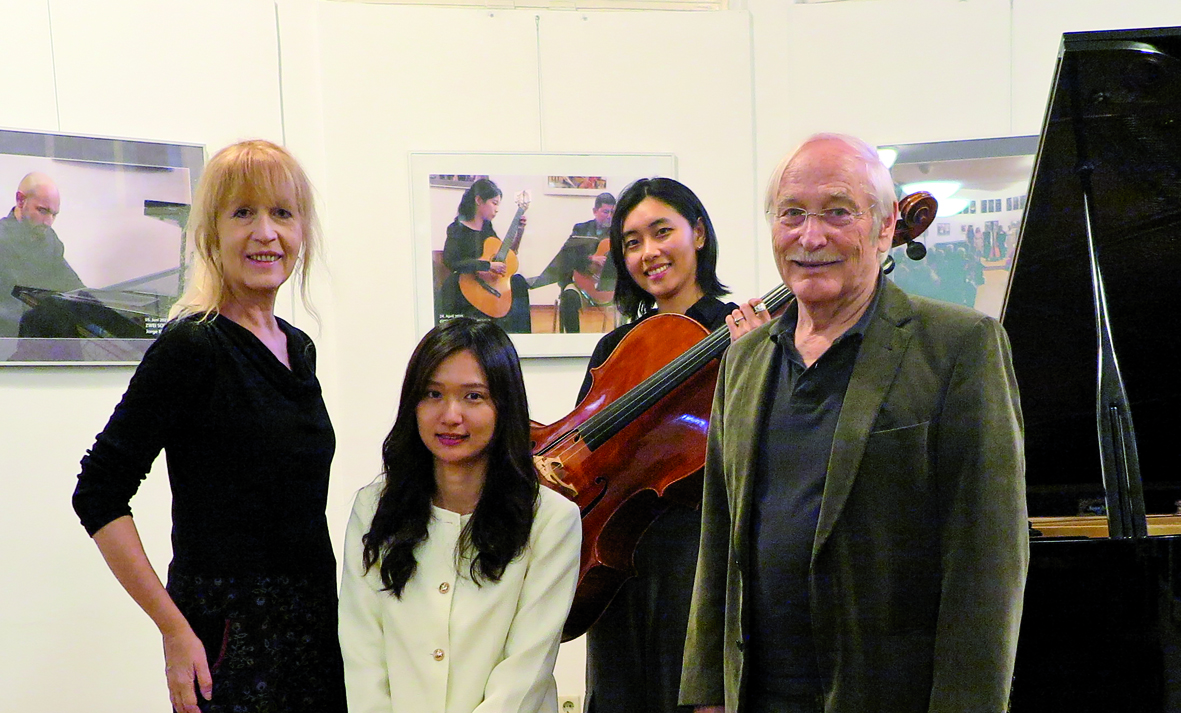 # Ensembles "Sound of Spirit