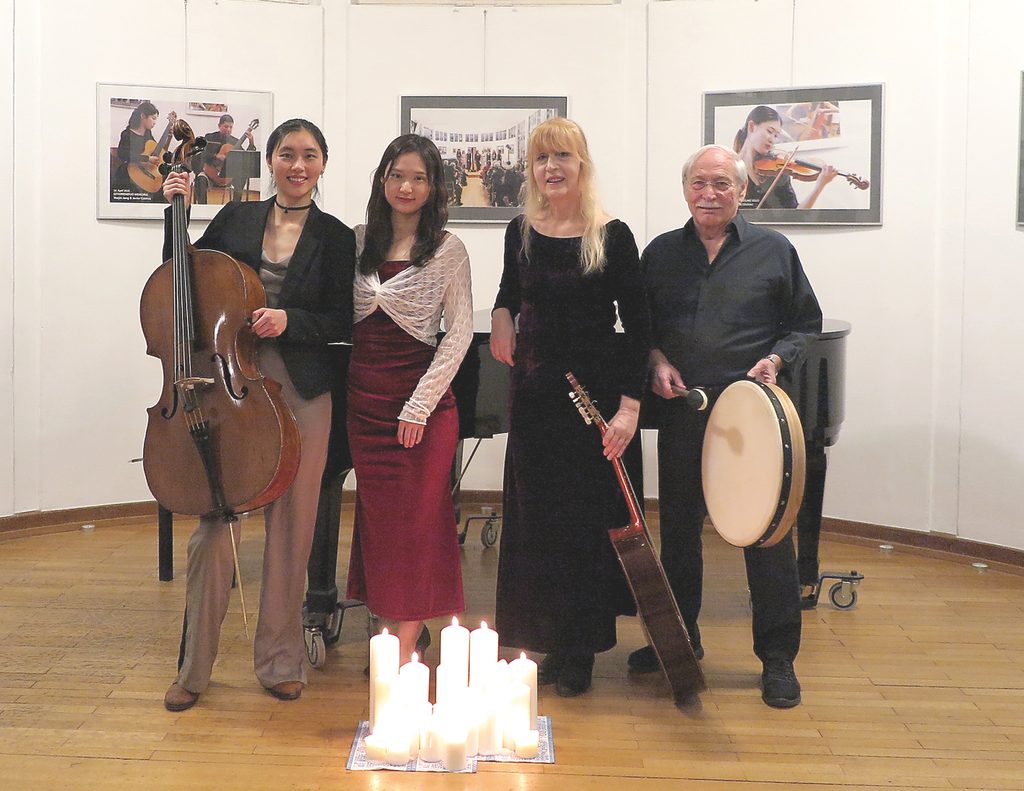 Ensemble „Sound of Spirit“ – großes Sommerkonzert „Cross the Universe“